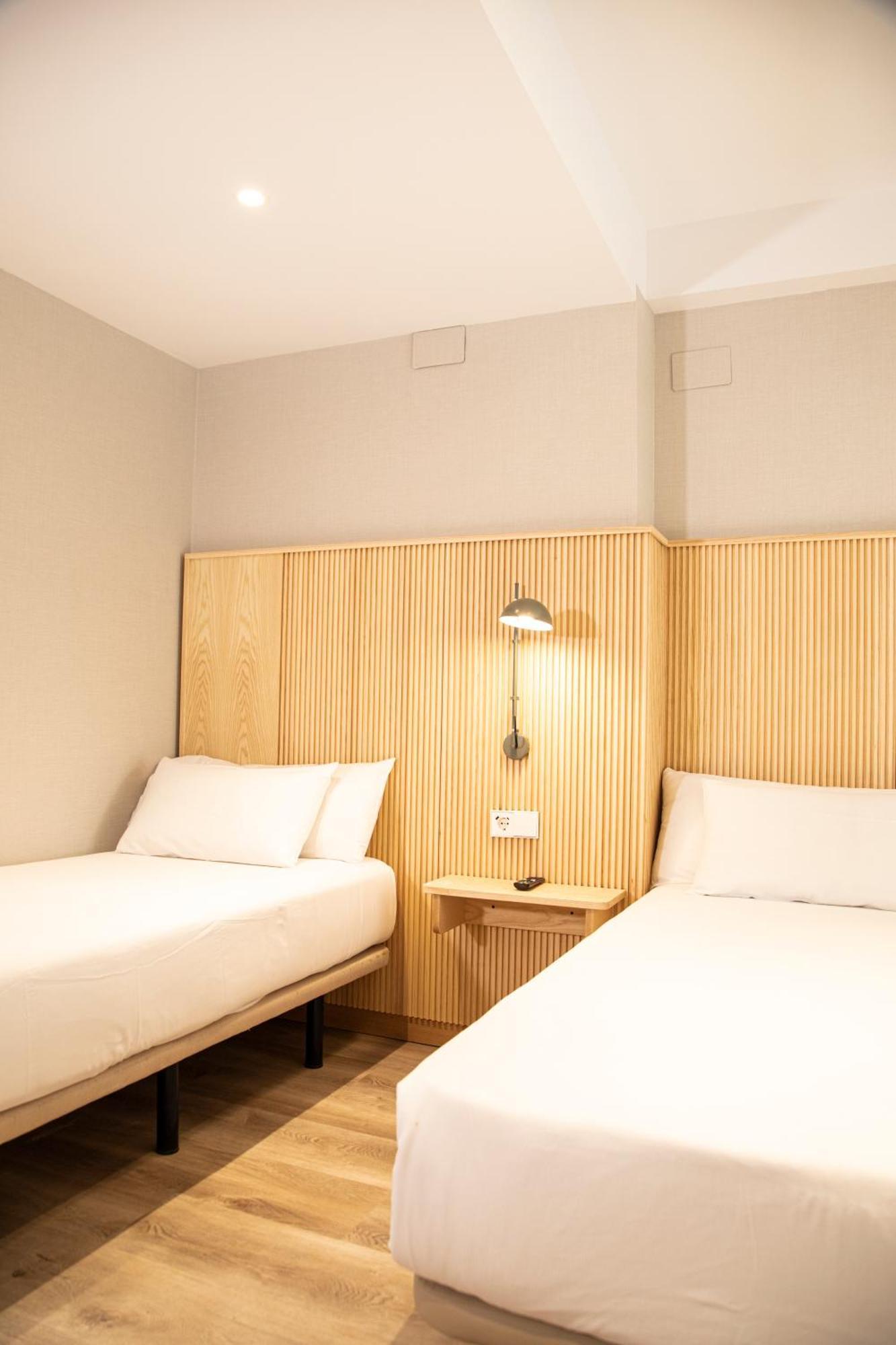 Hotel Dos Rios Origen Aínsa Exteriör bild