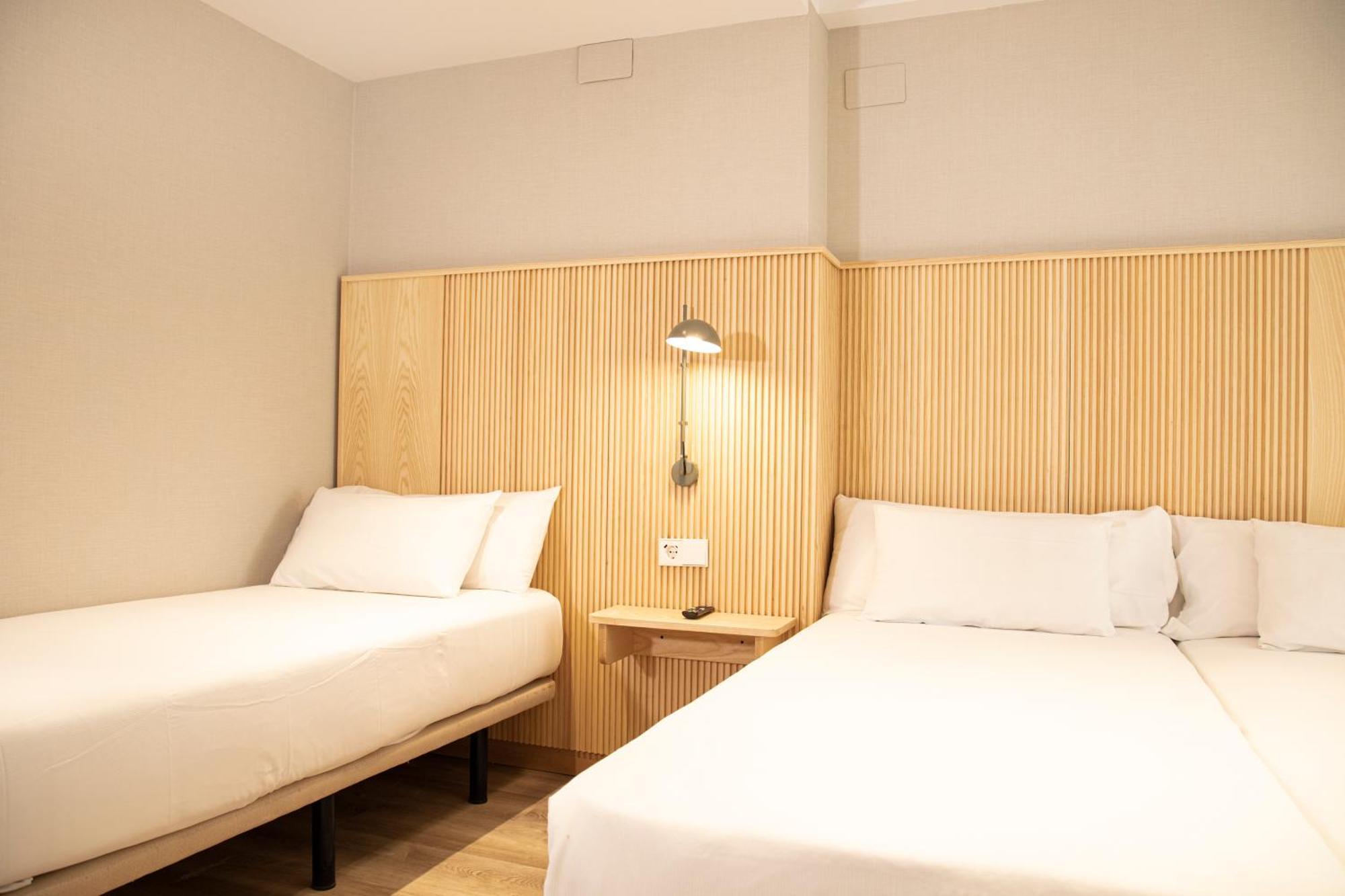 Hotel Dos Rios Origen Aínsa Exteriör bild